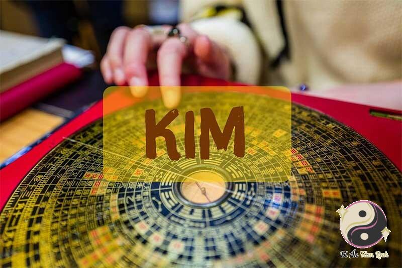 Nên chọn bếp hướng Tây cho người mệnh Kim